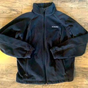Women’s large COLUMBIA fleece zip up jacket with pockets